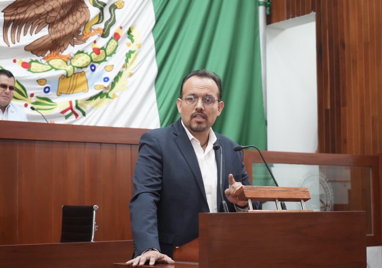Reprueba diputado Manuel Cambrón, agresión contra manifestante